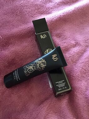 New KVD Beauty Pore-Refining Makeup Primer In Box 1 fl oz - 30 mL